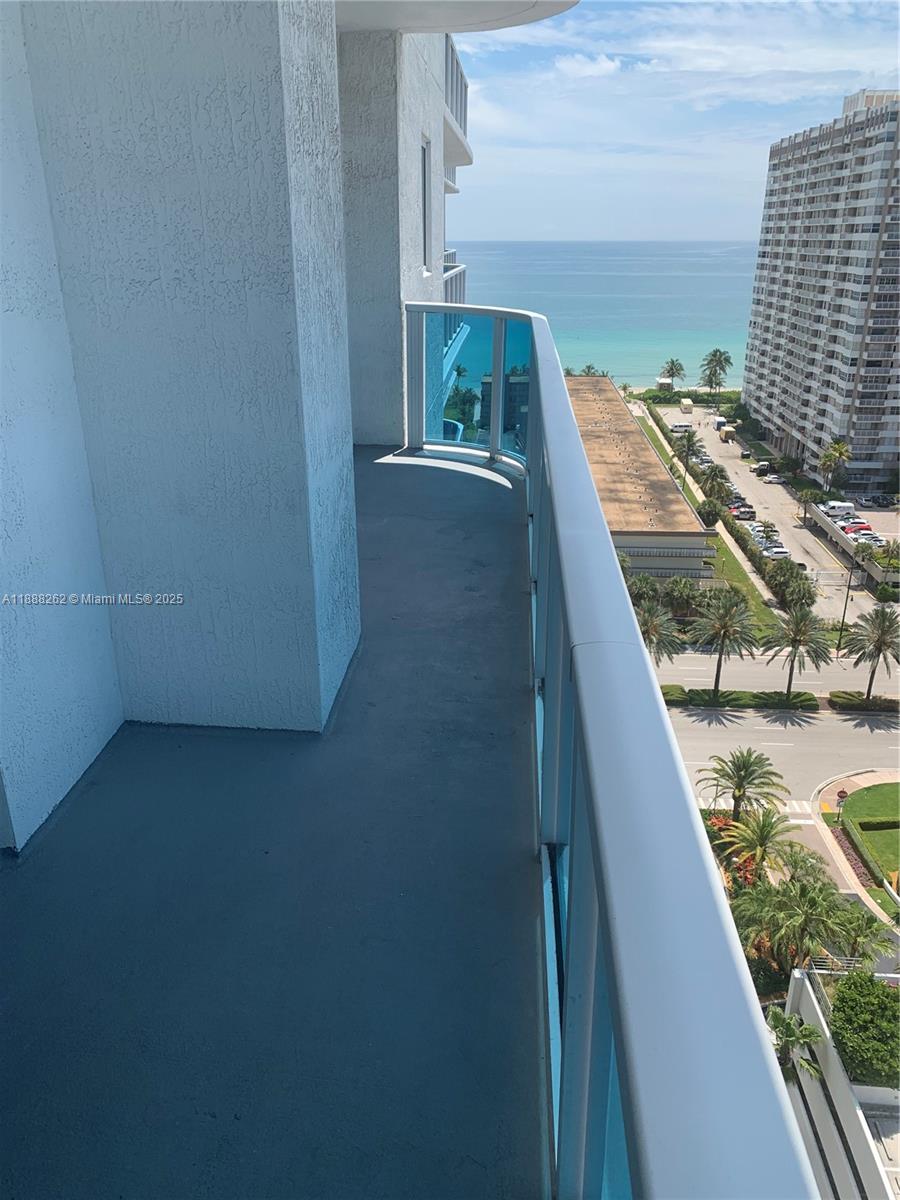 Photo of 1945 Ocean Dr  #1605, Hallandale Beach, Florida, 33009 - 