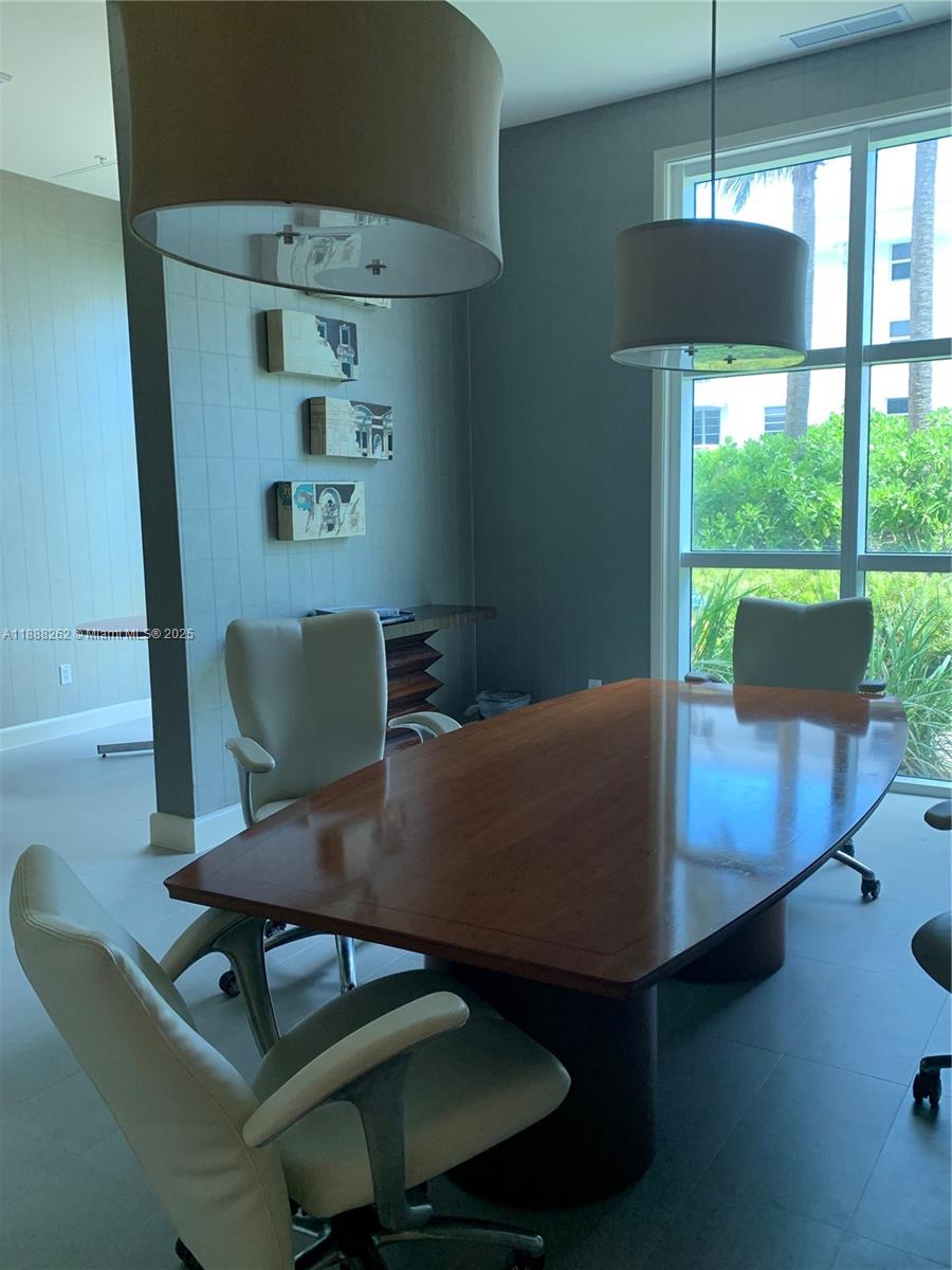 Photo of 1945 Ocean Dr  #1605, Hallandale Beach, Florida, 33009 - 