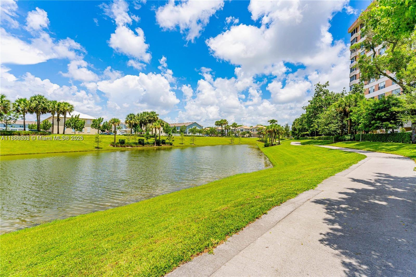 307 1 / 1 672 sq. ft. $ 2025-10-01 0 Photo