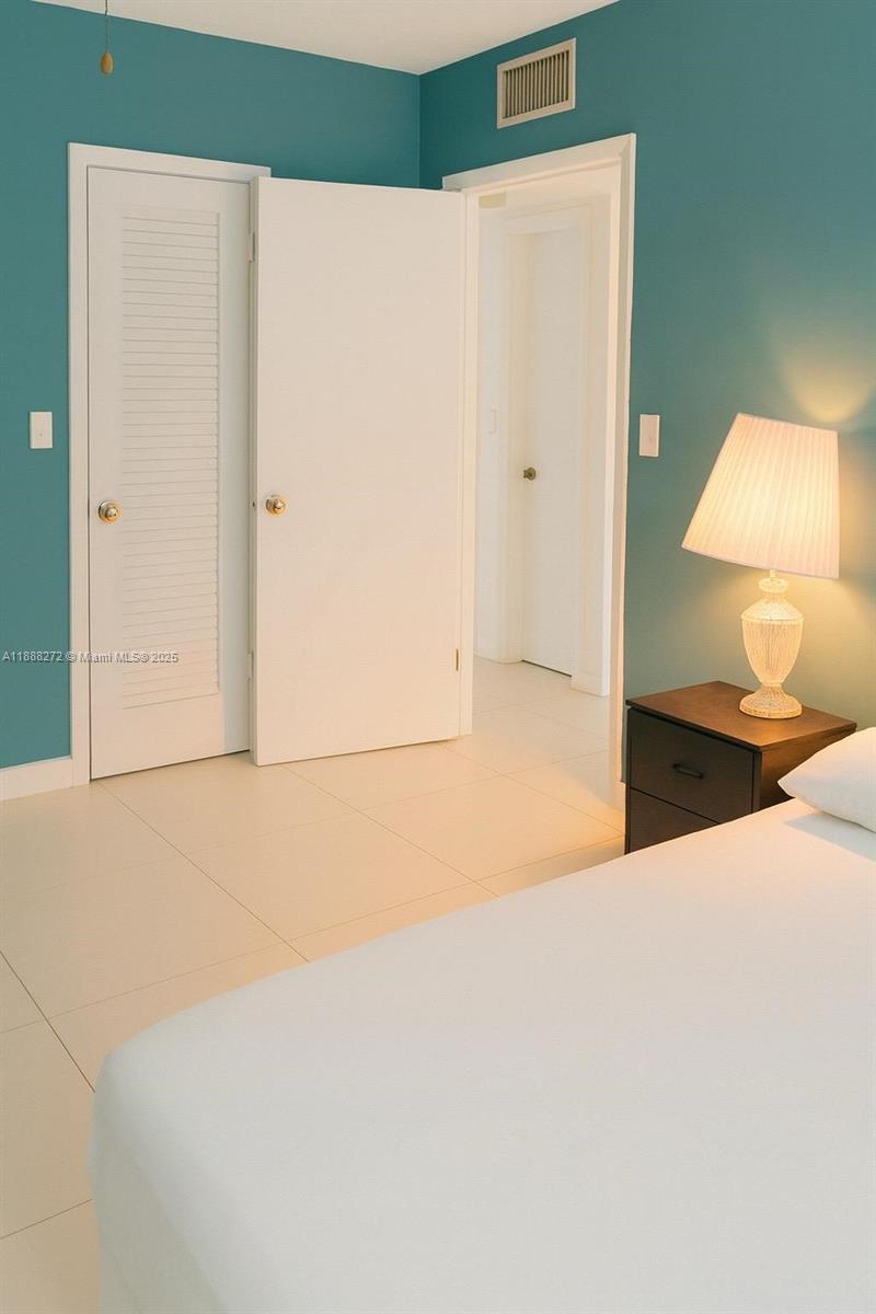 Photo of 610 12th Ave  #308, Hallandale Beach, Florida, 33009 - 
