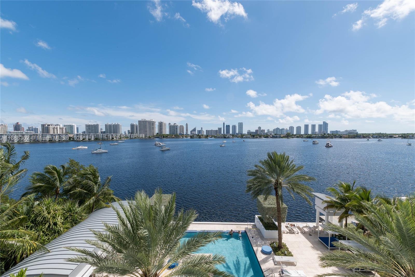 Photo of 17301 Biscayne Blvd  #411, North Miami Beach, Florida, 33160 - 