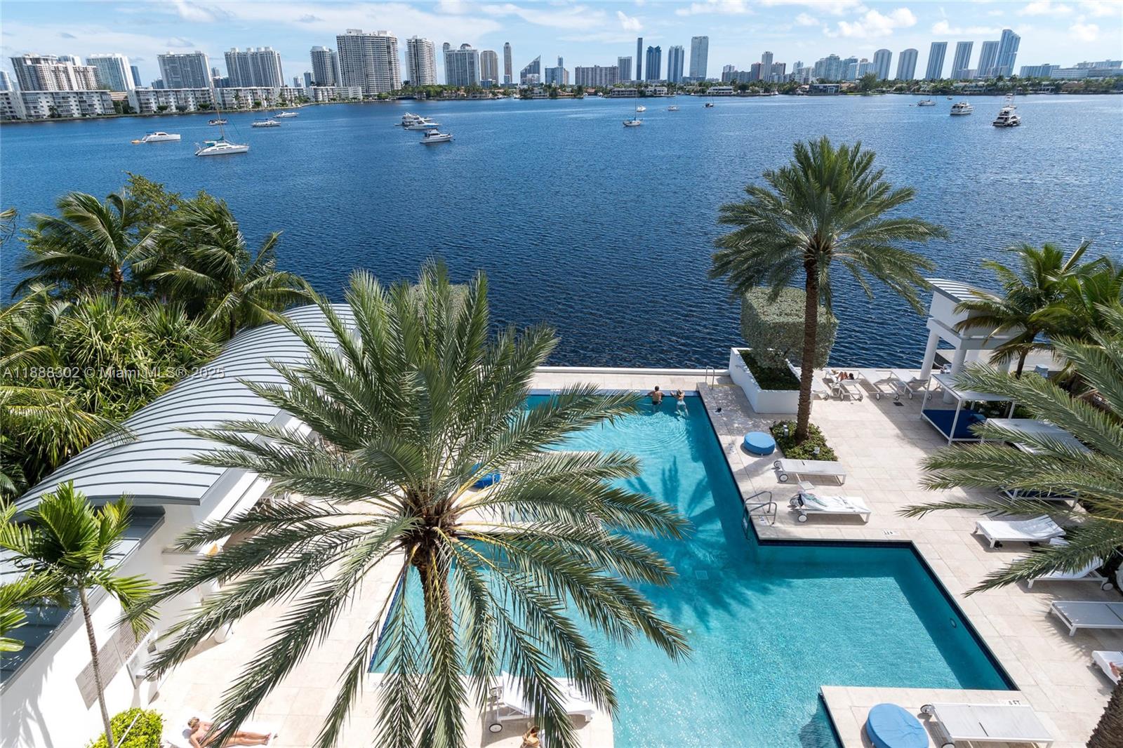 Photo of 17301 Biscayne Blvd  #411, North Miami Beach, Florida, 33160 - 