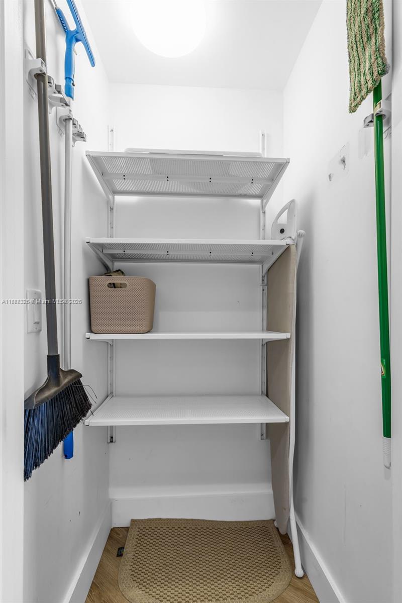 Photo of 17301 Biscayne Blvd  #501, North Miami Beach, Florida, 33160 - 