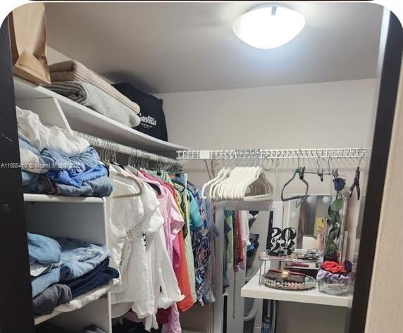 Photo of 3475 Country Club Dr  #519, Aventura, Florida, 33180 - 