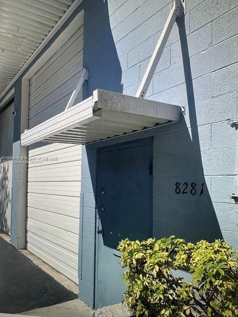 56  /   sq. ft. $ 2025-10-01 0 Photo