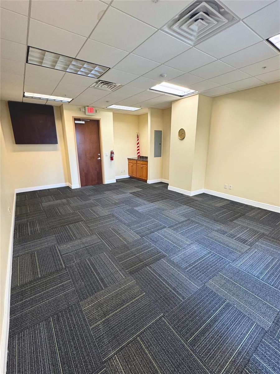 See details 205B / 0 sq. ft. $ 2026-06-15 0 Photo