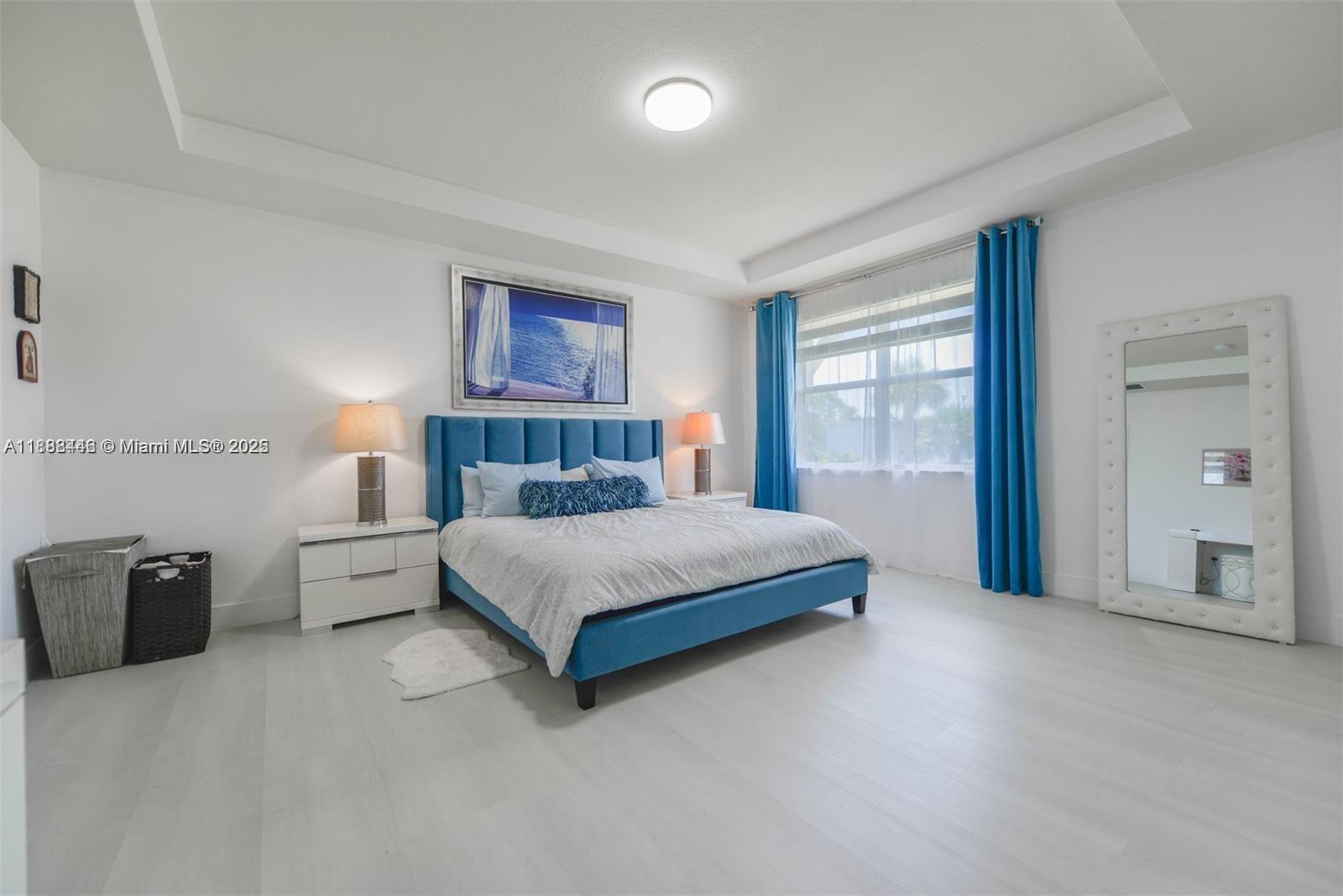 5182 3 / 3 1561 sq. ft. $ 2025-10-01 0 Photo