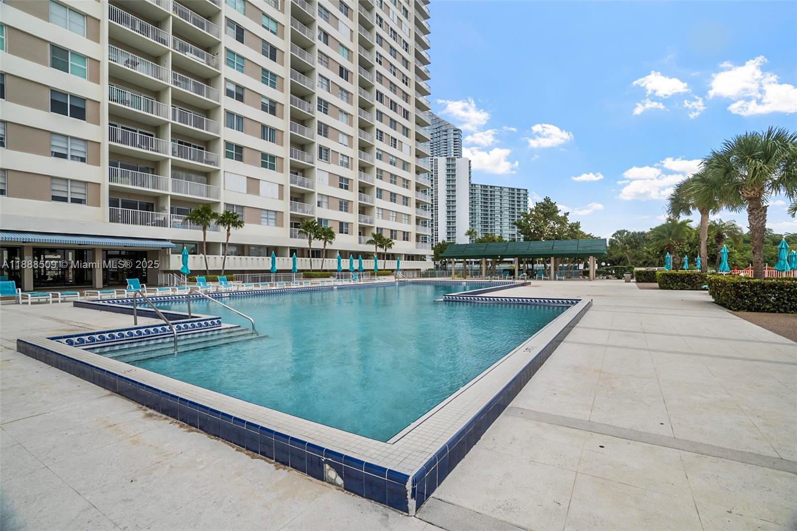2108 2 / 2 1220 sq. ft. $ 2025-10-01 0 Photo