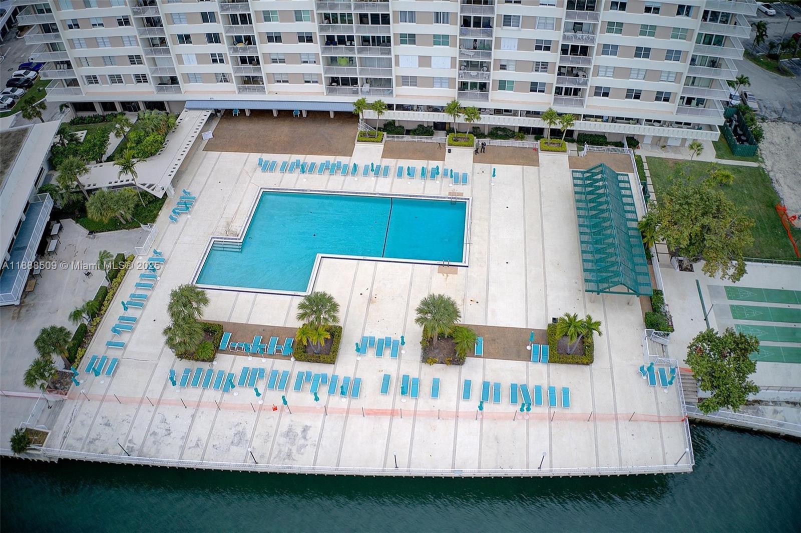 2108 2 / 2 1220 sq. ft. $ 2025-10-01 0 Photo