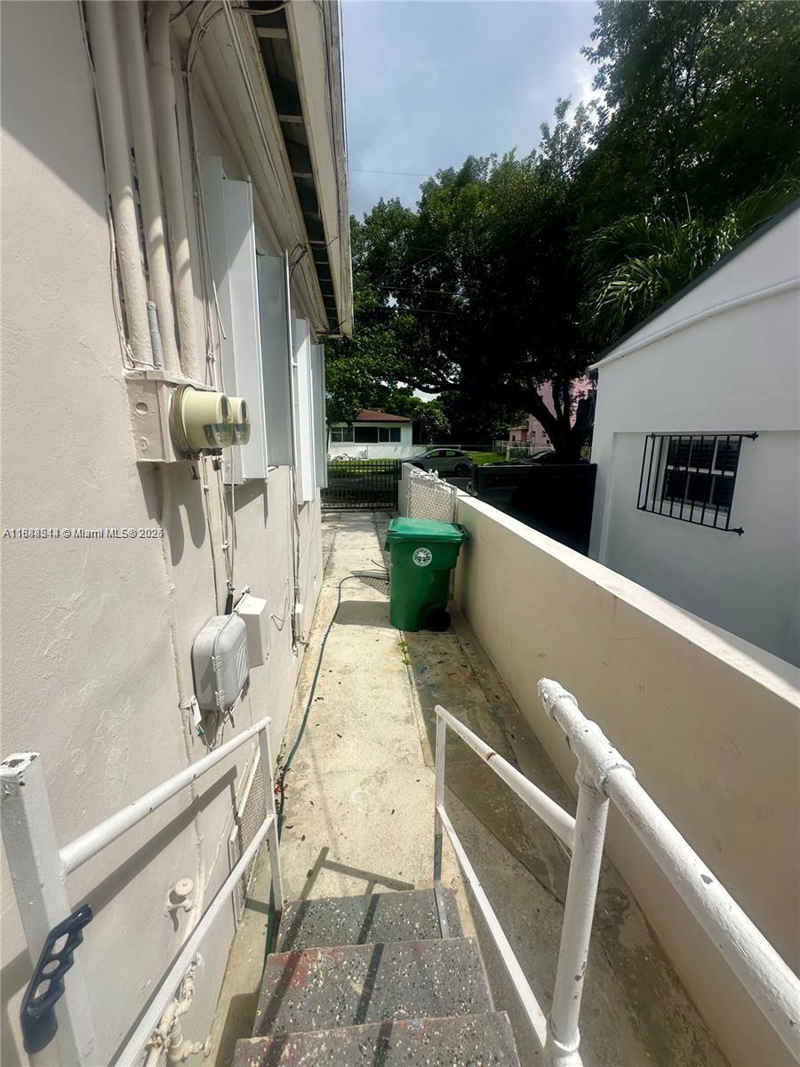   /  1809 sq. ft. $ 2025-10-01 0 foto