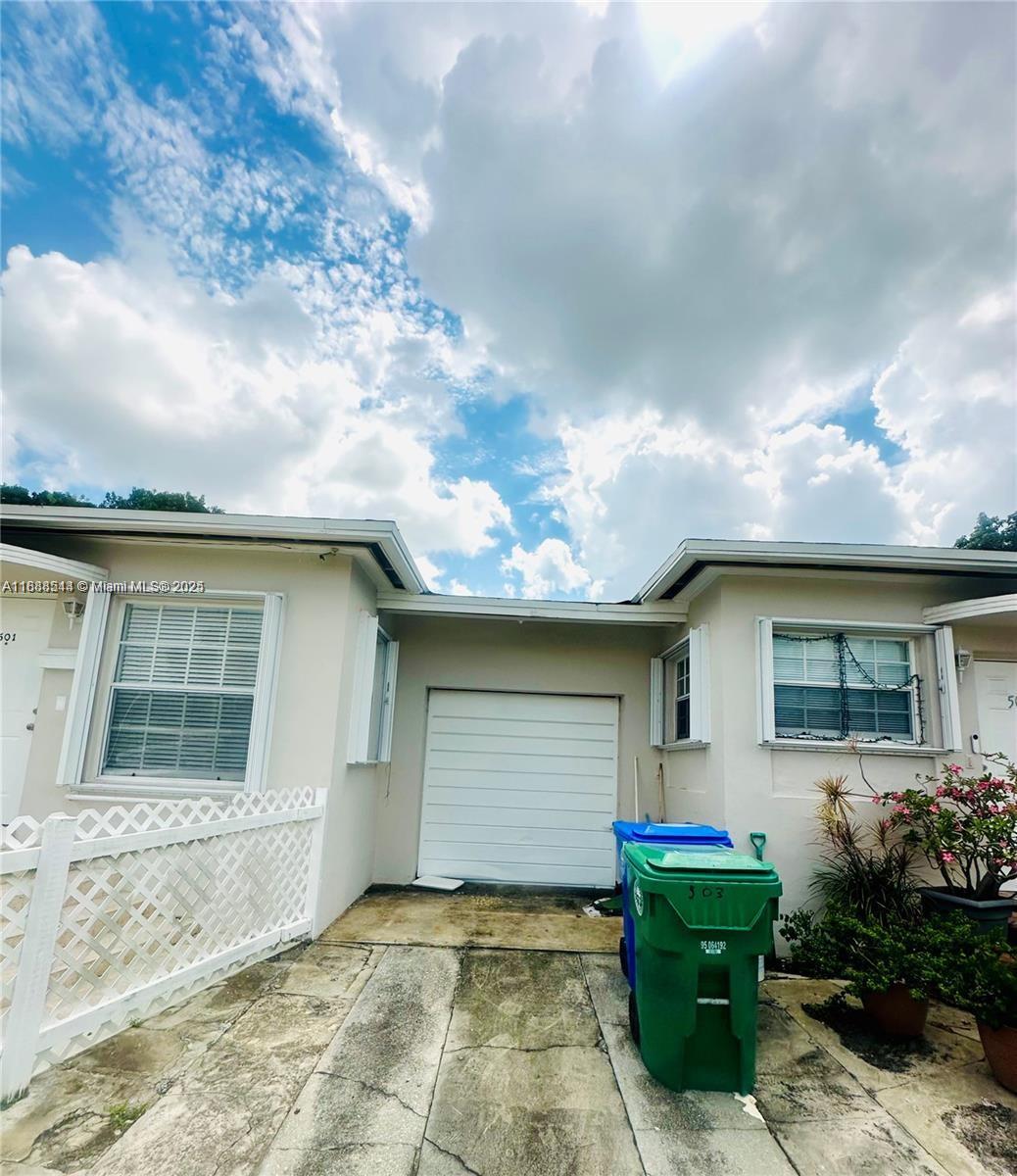   /  1809 sq. ft. $ 2025-10-01 0 foto
