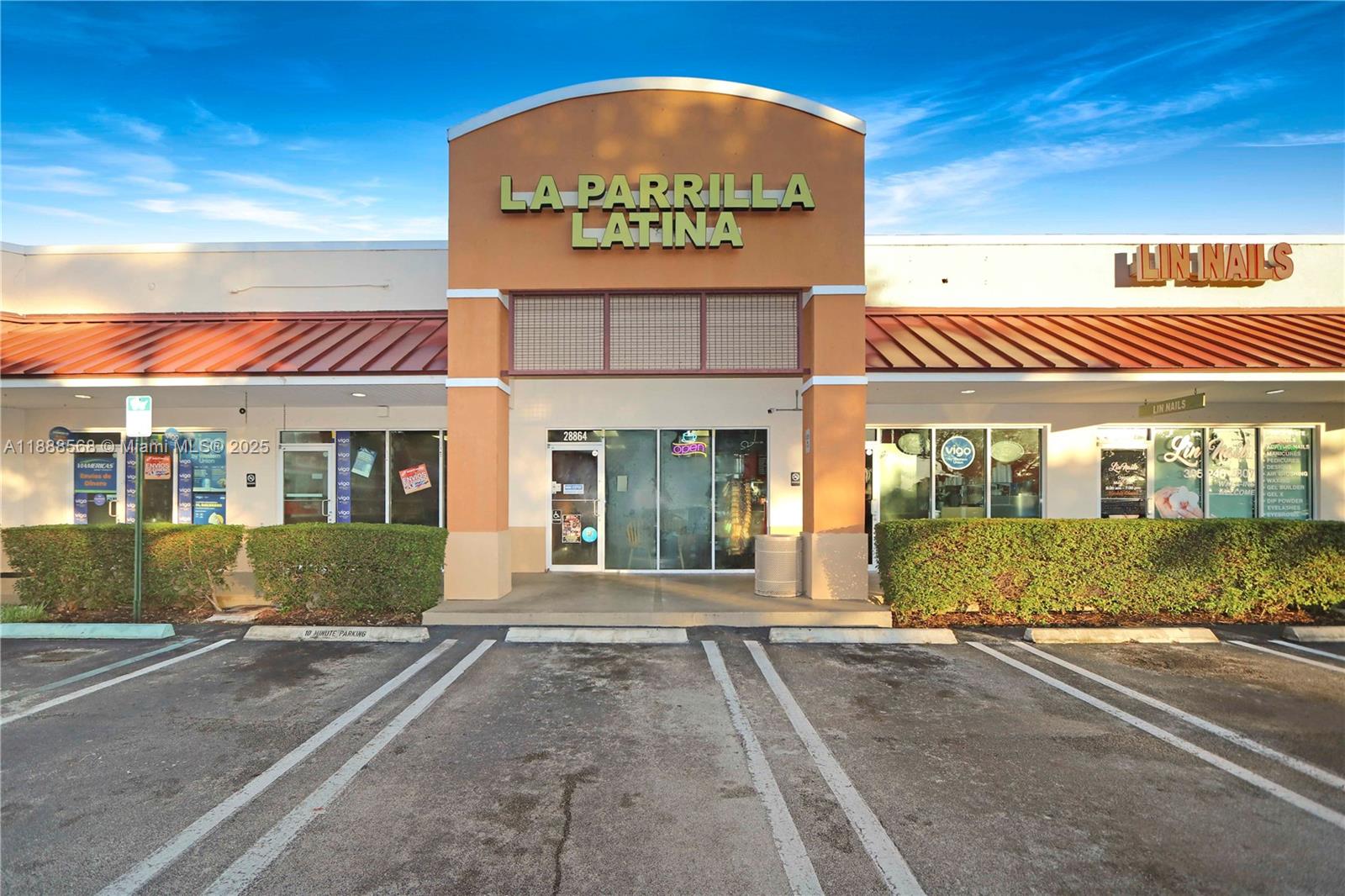 Подробнее / кв.футов $ 2025-10-01 0 Фото