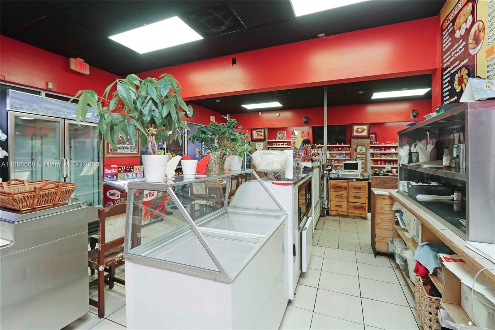 Подробнее / кв.футов $ 2025-10-01 0 Фото