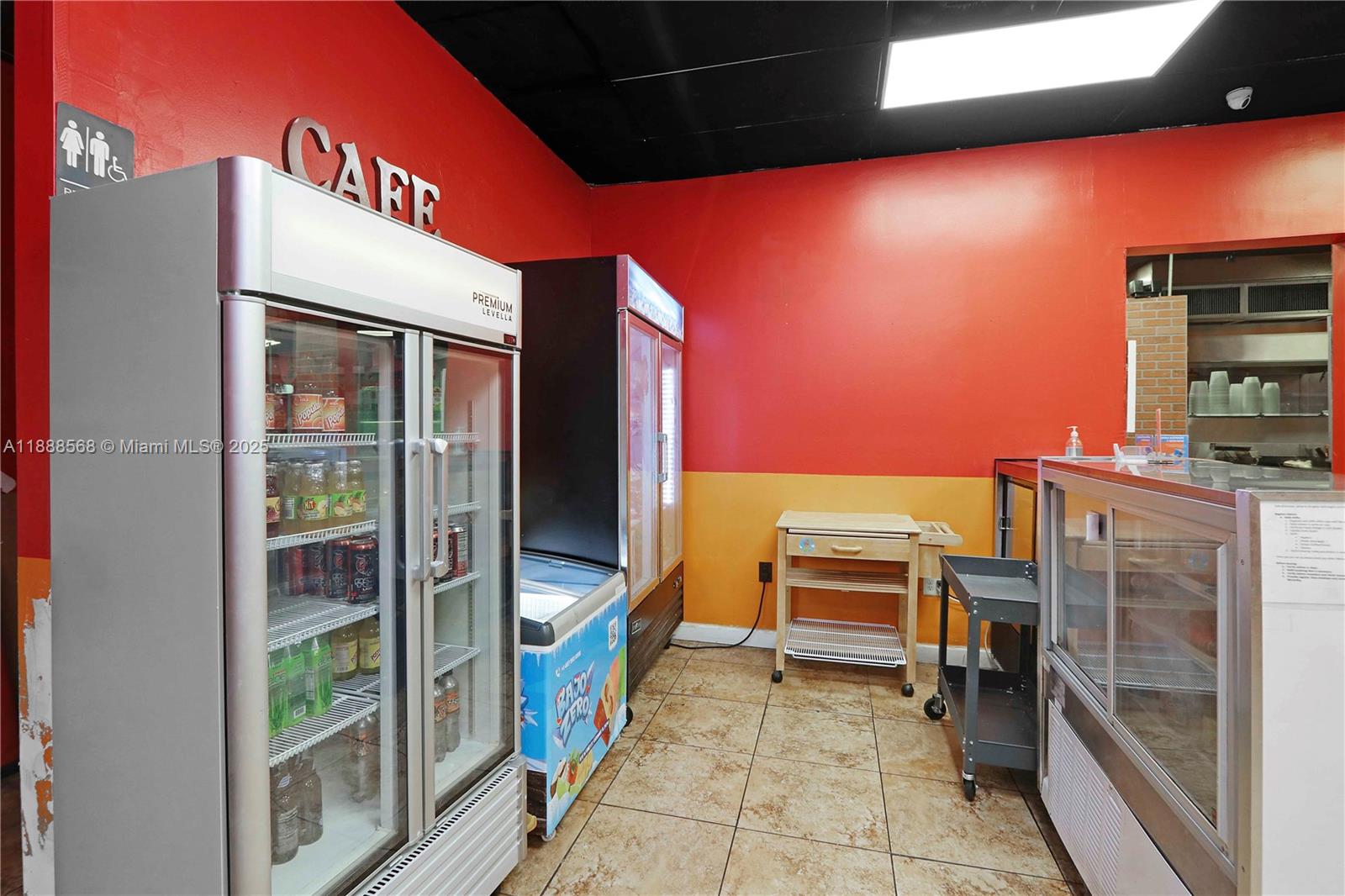 Подробнее / кв.футов $ 2025-10-01 0 Фото