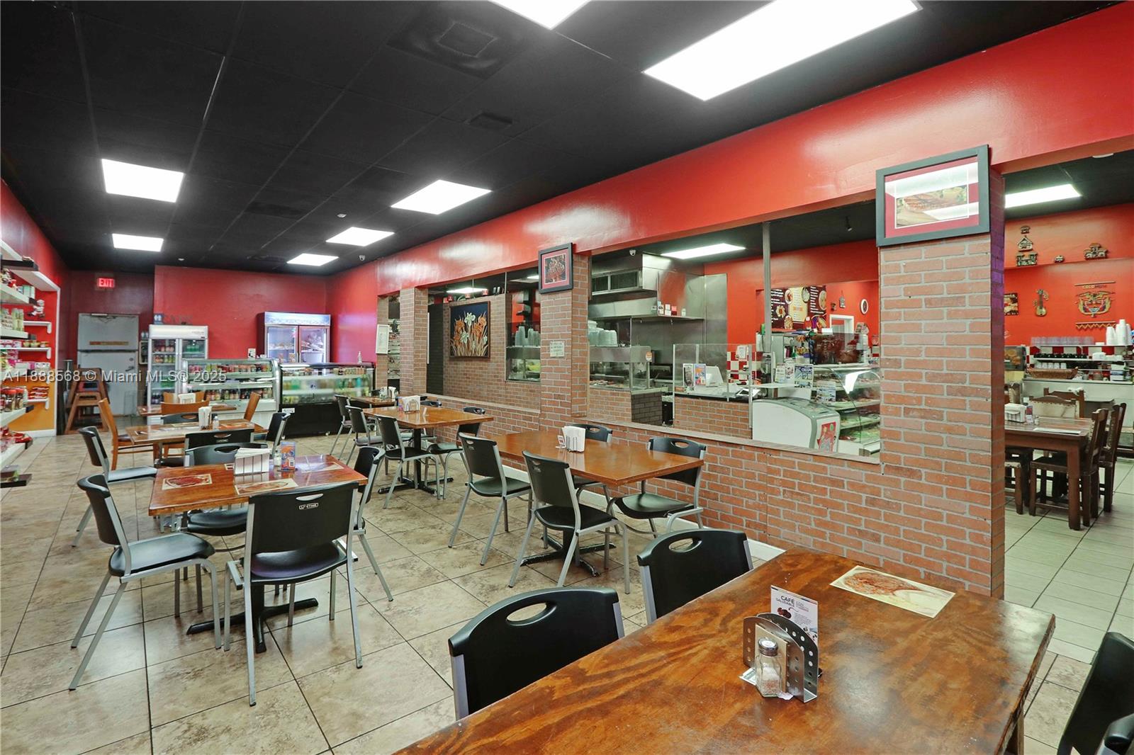 Подробнее / кв.футов $ 2025-10-01 0 Фото