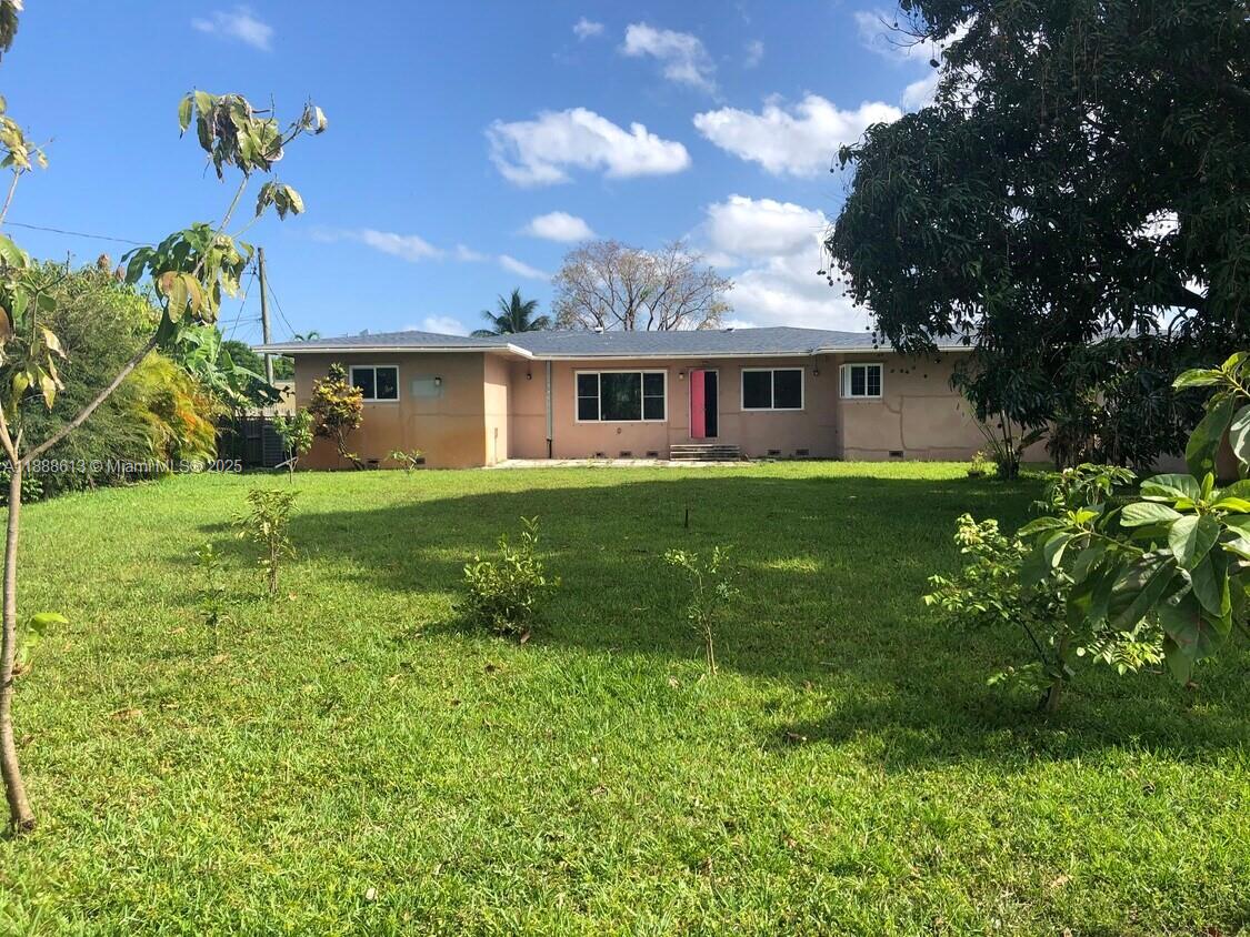   /   sq. ft. $ 2025-10-01 0 Photo