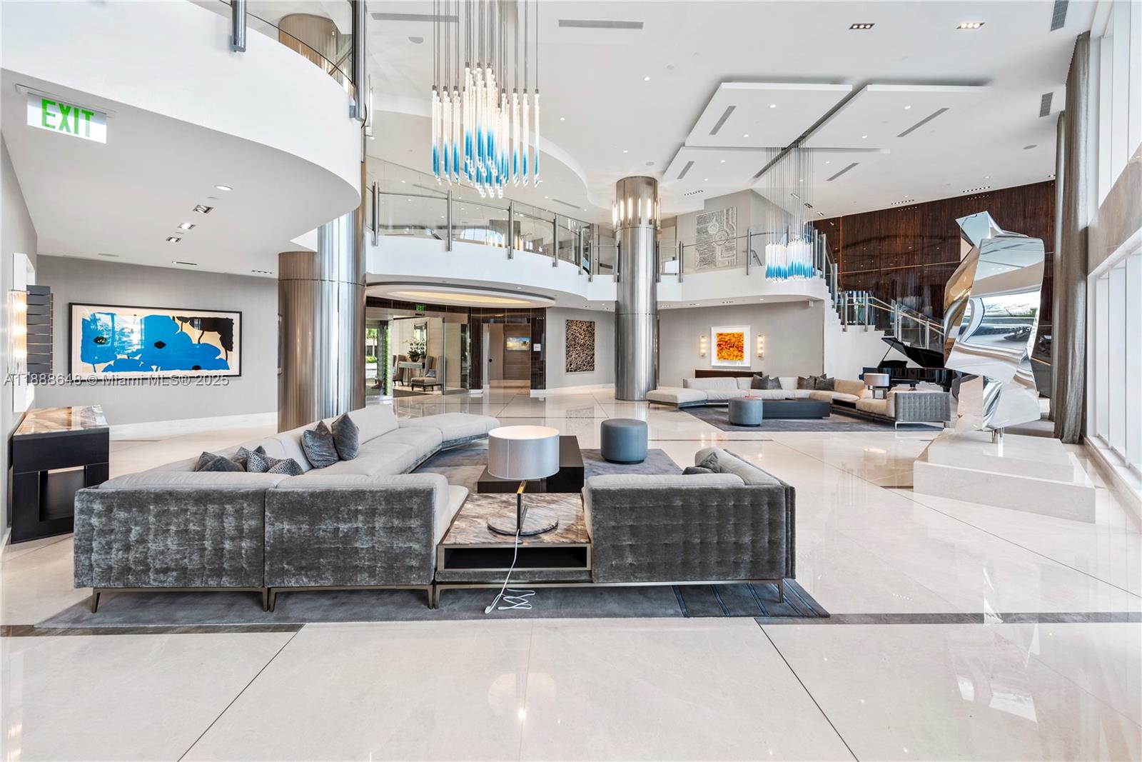 See details 203 2 / 2 1582 sq. ft. $ 2025-10-01 0 Photo