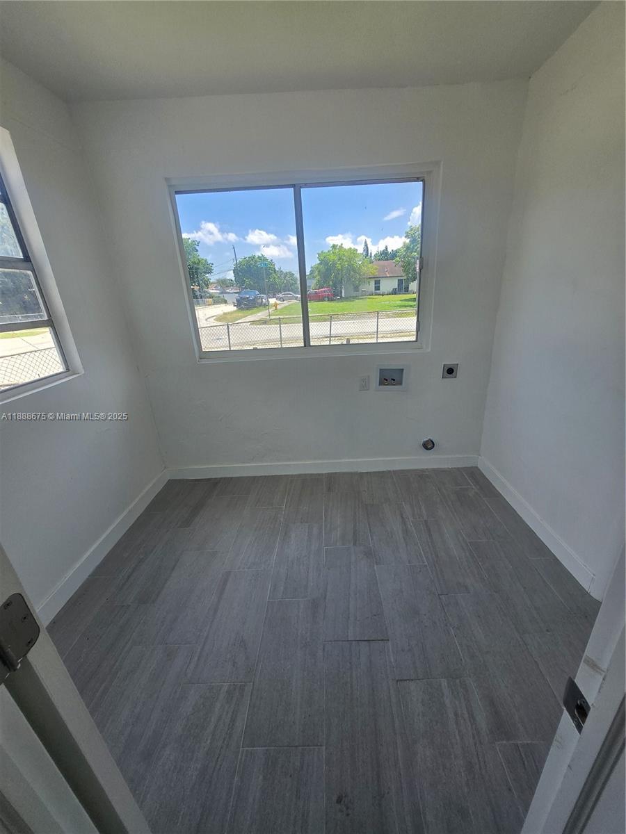   /  1410 sq. ft. $ 2025-10-02 0 Photo