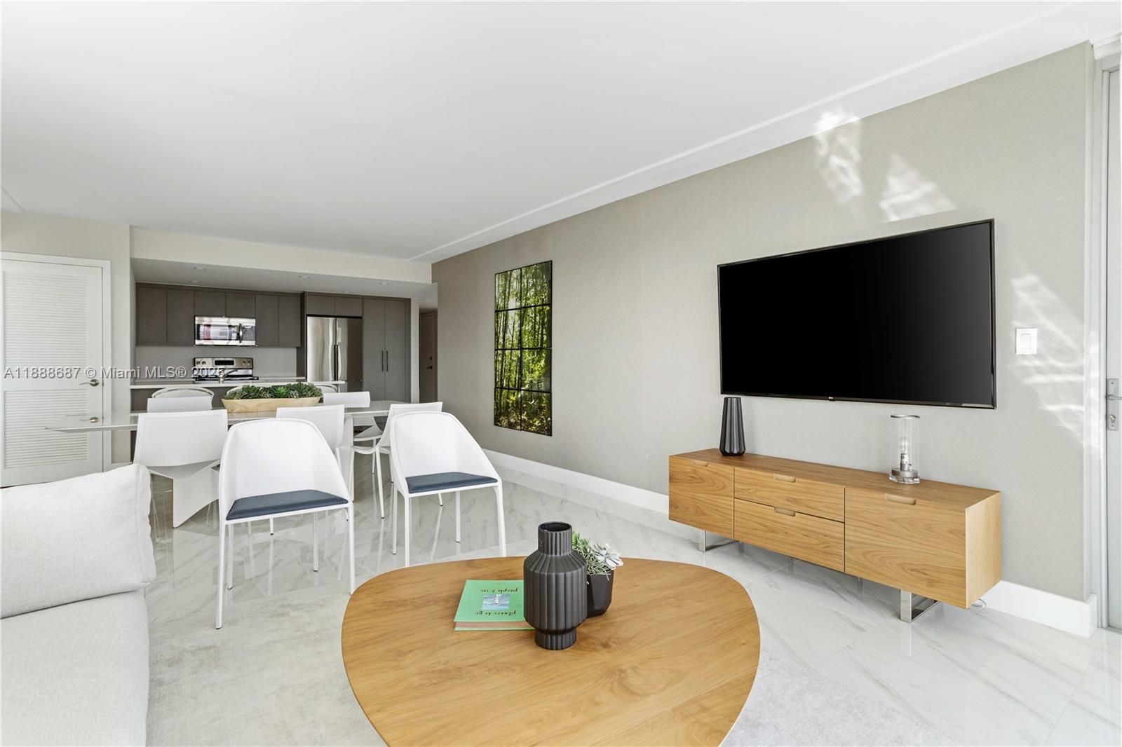 603 3 / 2 1304 sq. ft. $ 2025-10-02 0 Photo