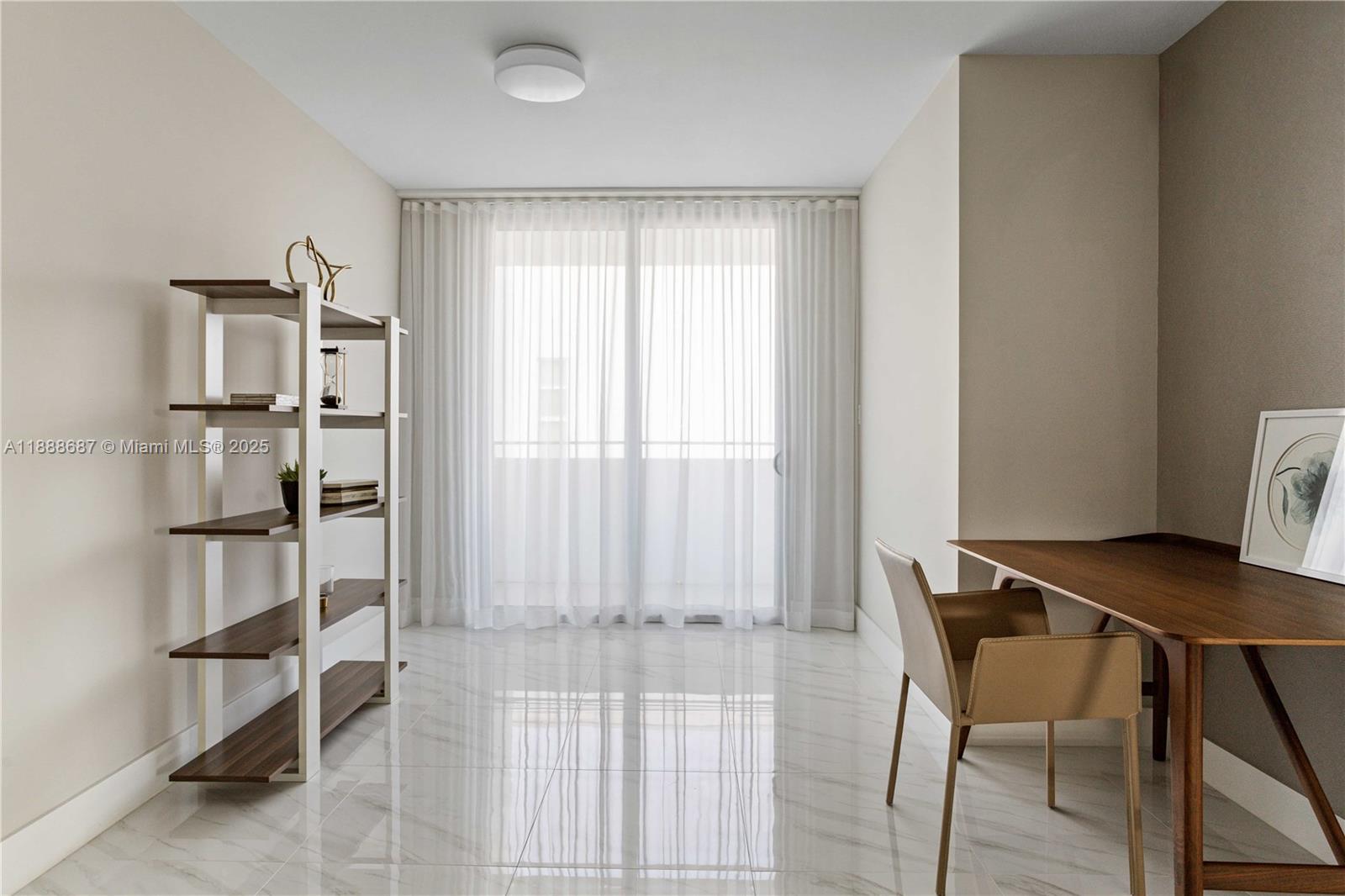 603 3 / 2 1304 sq. ft. $ 2025-10-02 0 Photo