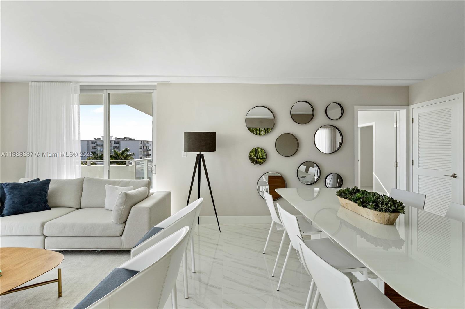 603 3 / 2 1304 sq. ft. $ 2025-10-02 0 Photo