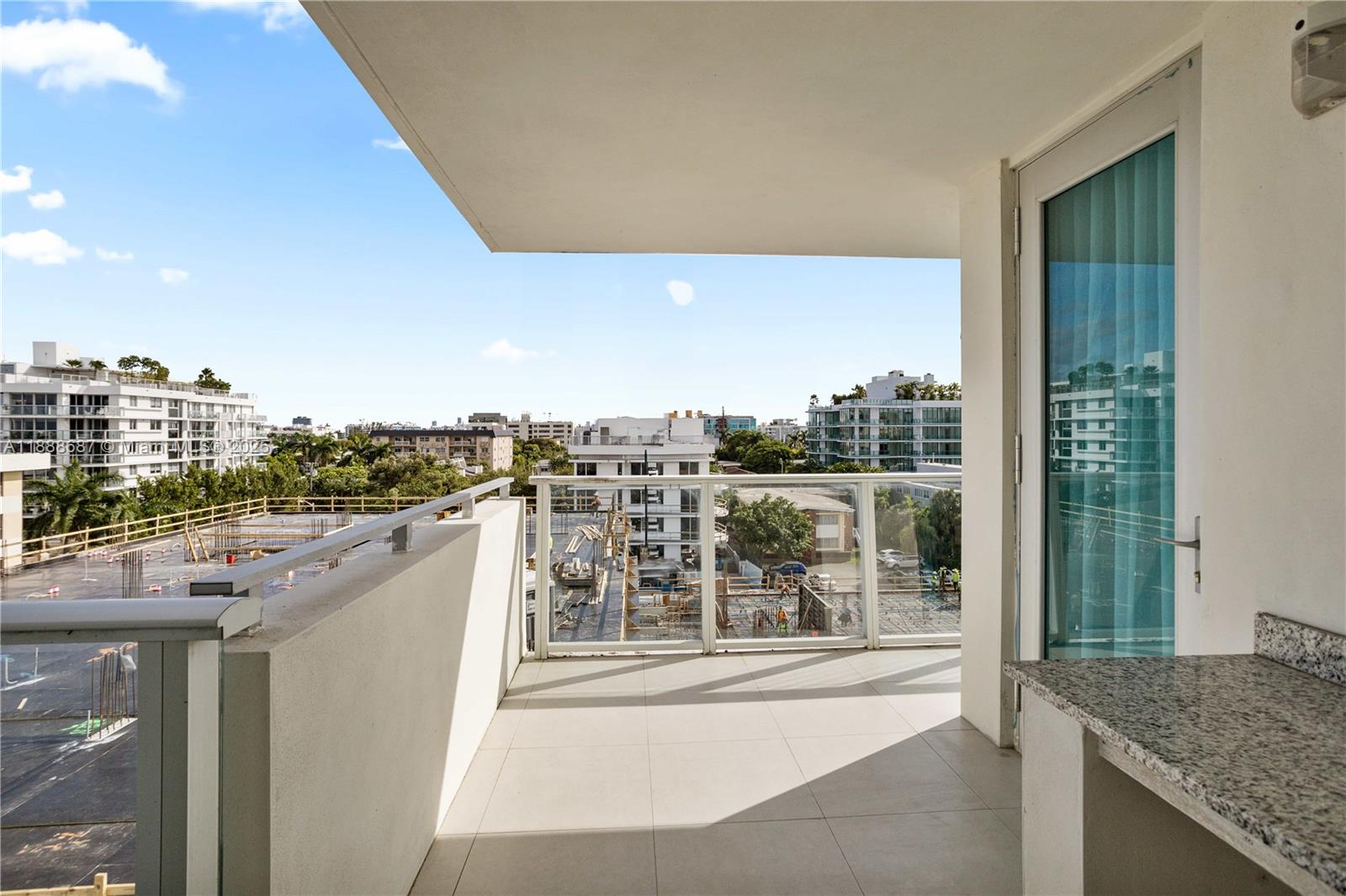 603 3 / 2 1304 sq. ft. $ 2025-10-02 0 Photo