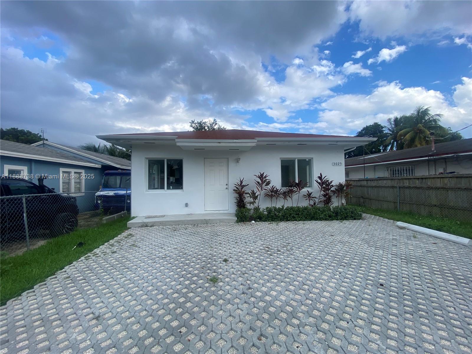   /  0 sq. ft. $ 2025-10-02 0 Photo