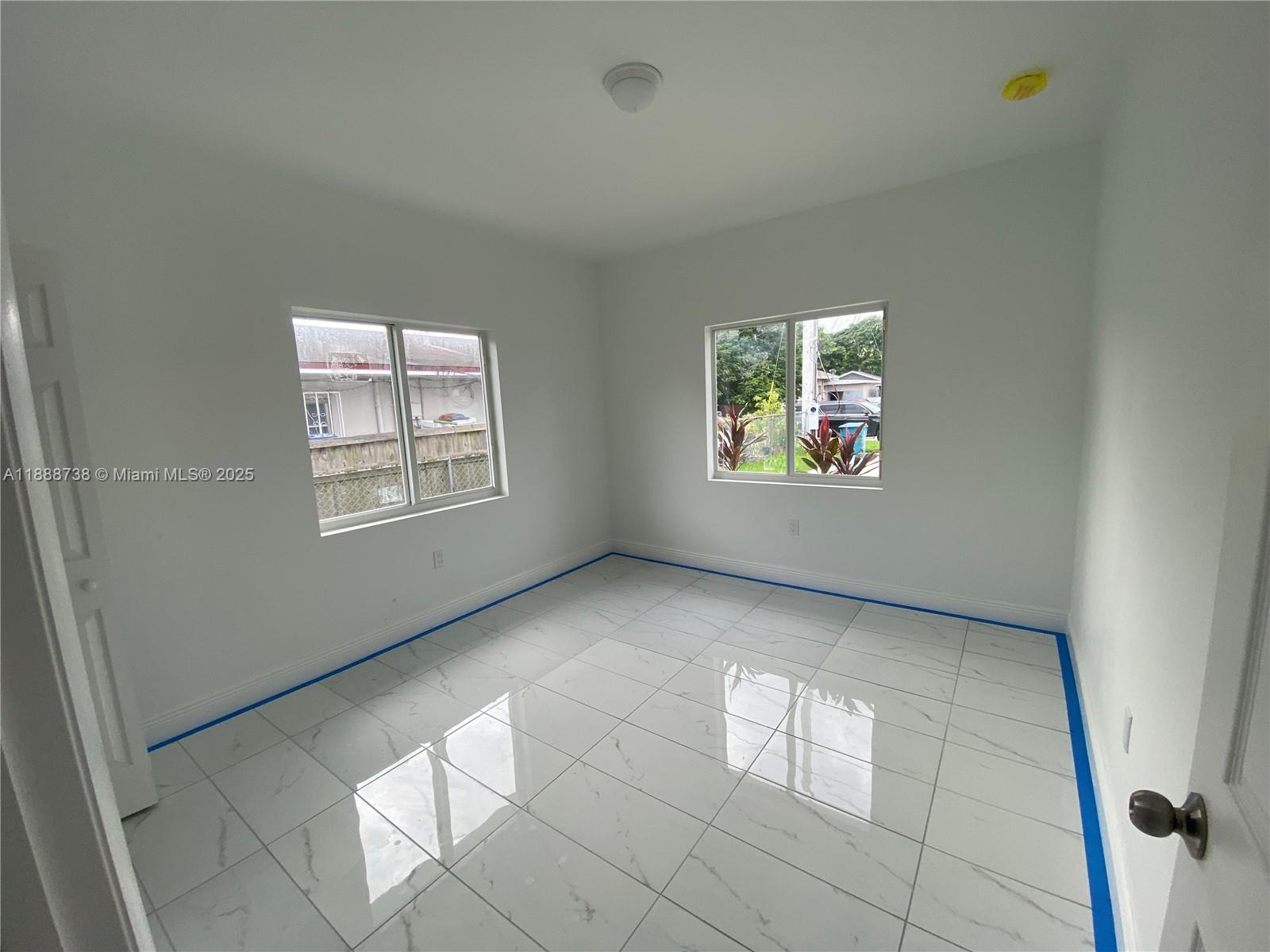   /  0 sq. ft. $ 2025-10-02 0 Photo