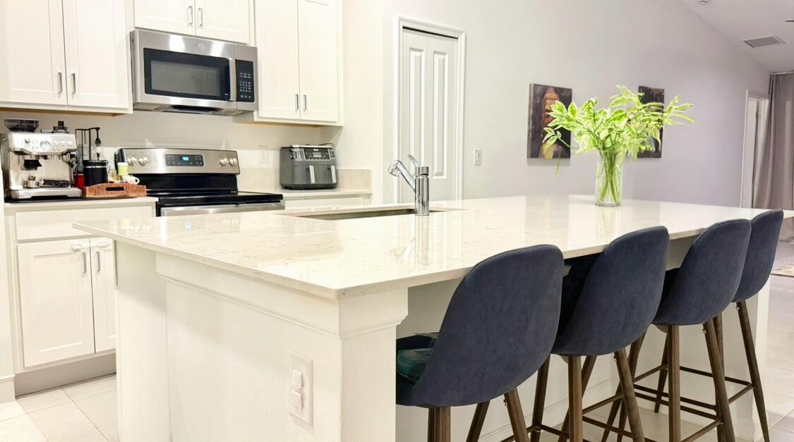 Ver detalles 612 3 / 2 1451 sq. ft. $ 2026-01-28 0 foto