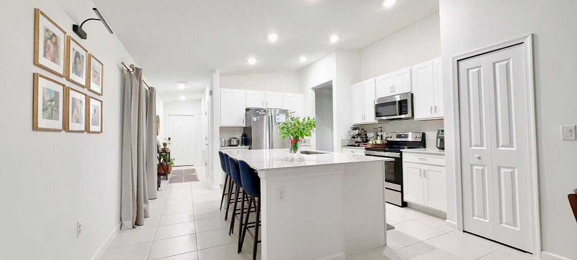 Ver detalles 612 3 / 2 1451 sq. ft. $ 2026-01-28 0 foto