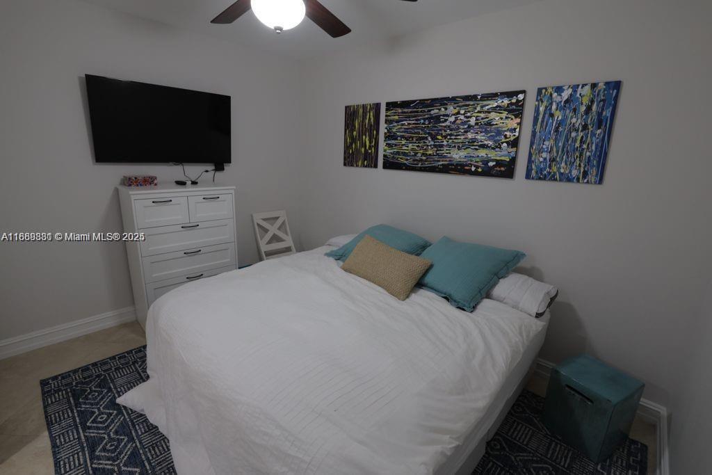 2011 2 / 2 1554 sq. ft. $ 2025-10-02 0 Photo