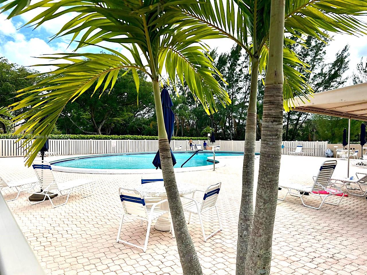 See details 107 2 / 2 1070 sq. ft. $ 2025-10-02 0 Photo