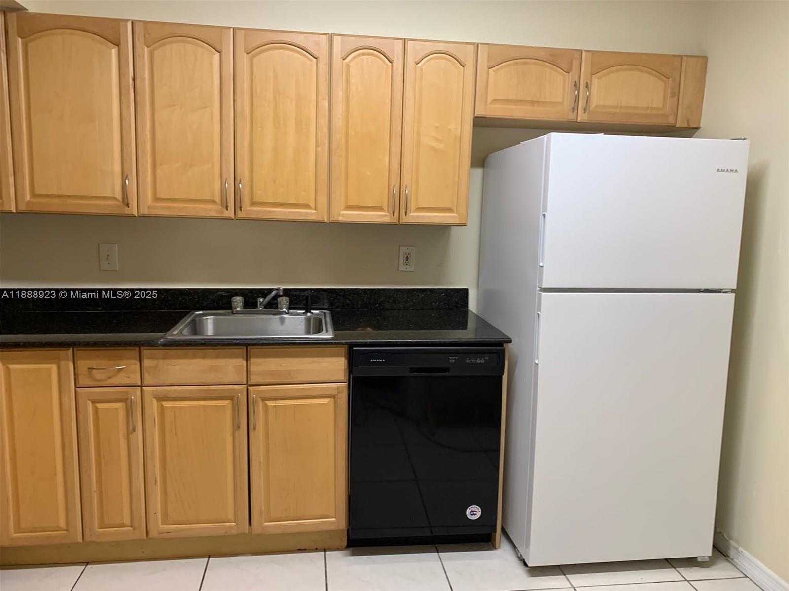 409 2 / 2 1100 sq. ft. $ 2025-10-02 0 Photo