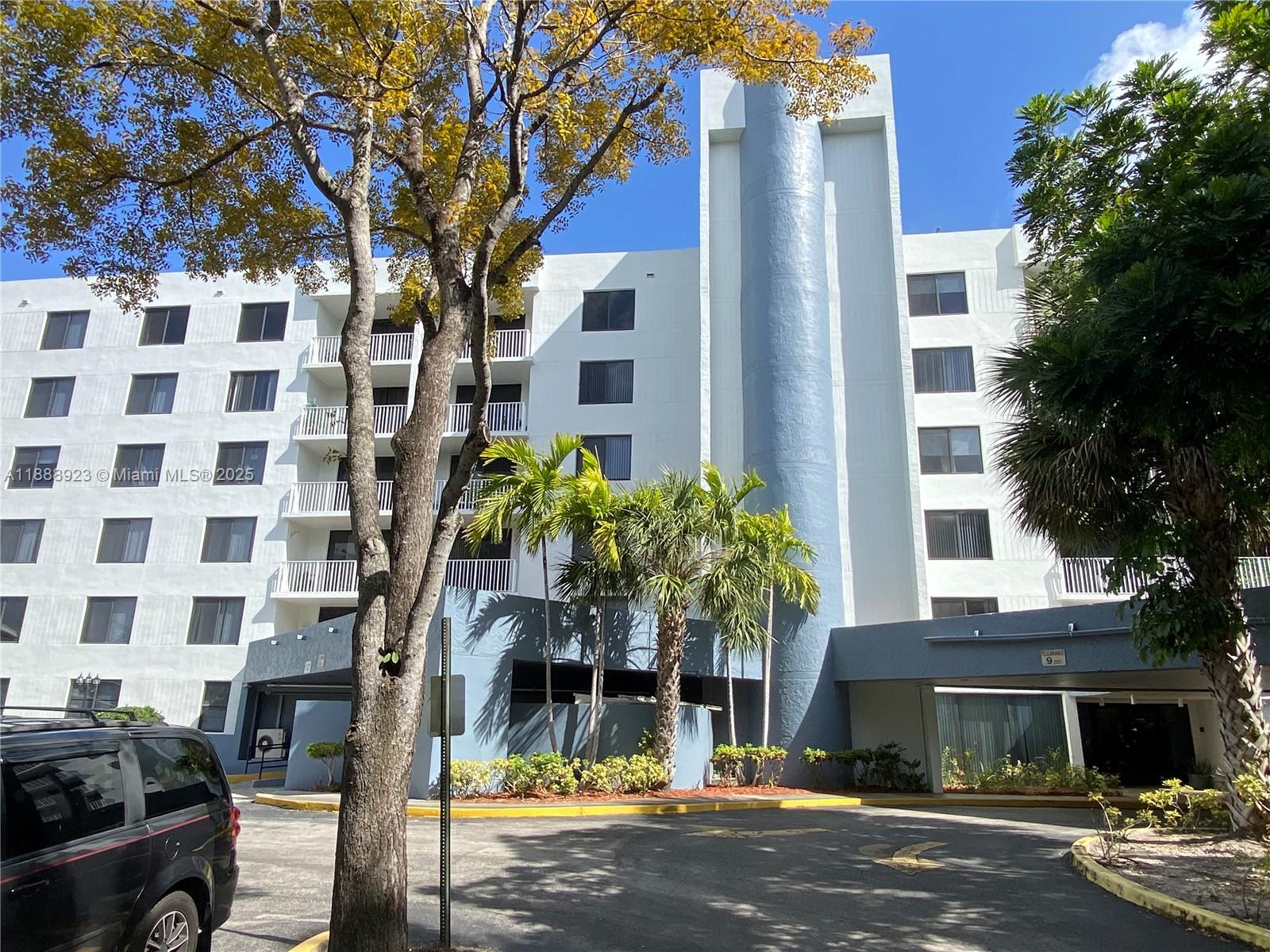 409 2 / 2 1100 sq. ft. $ 2025-10-02 0 Photo
