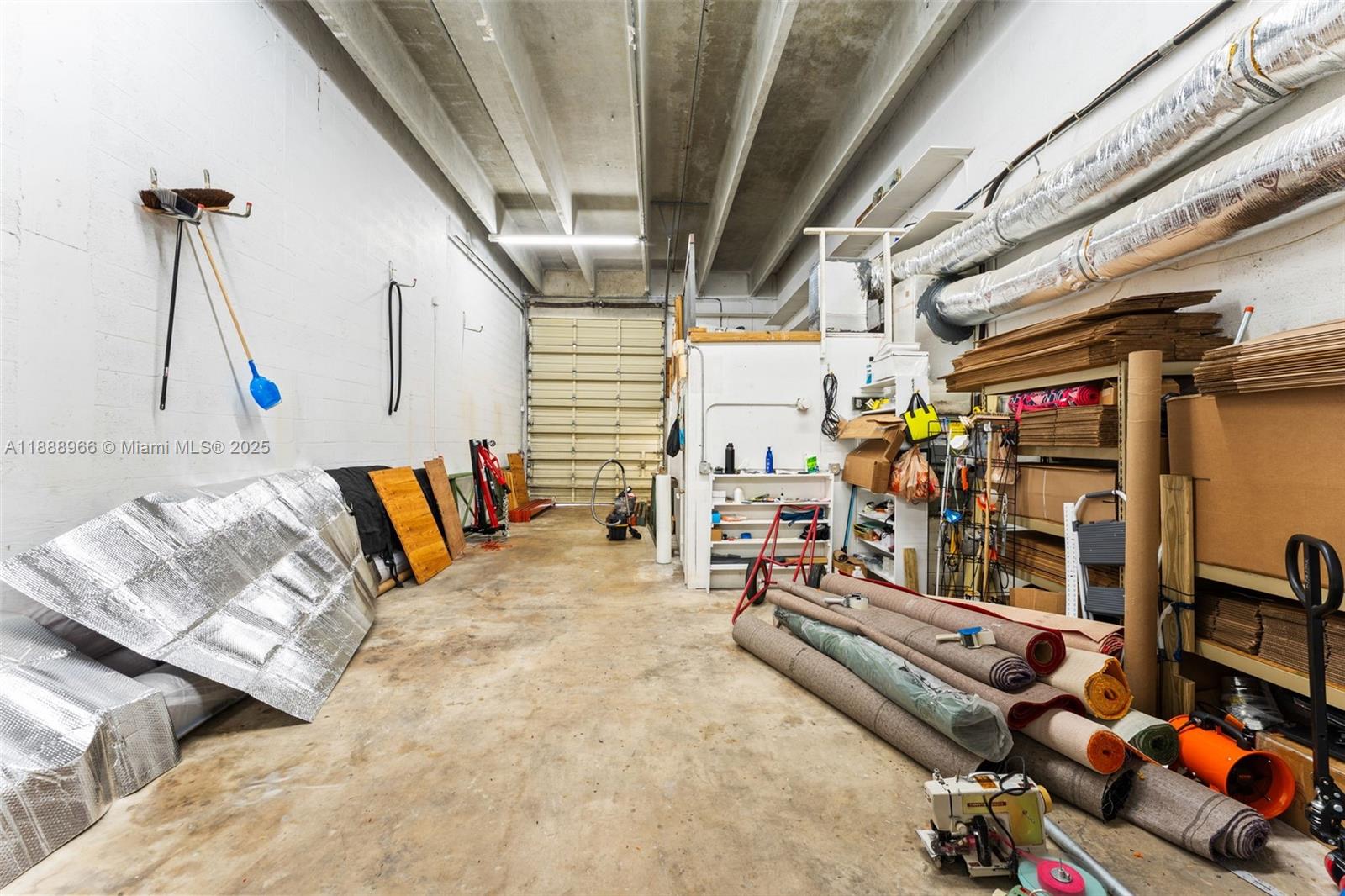 13828  /   sq. ft. $ 2025-10-02 0 Photo