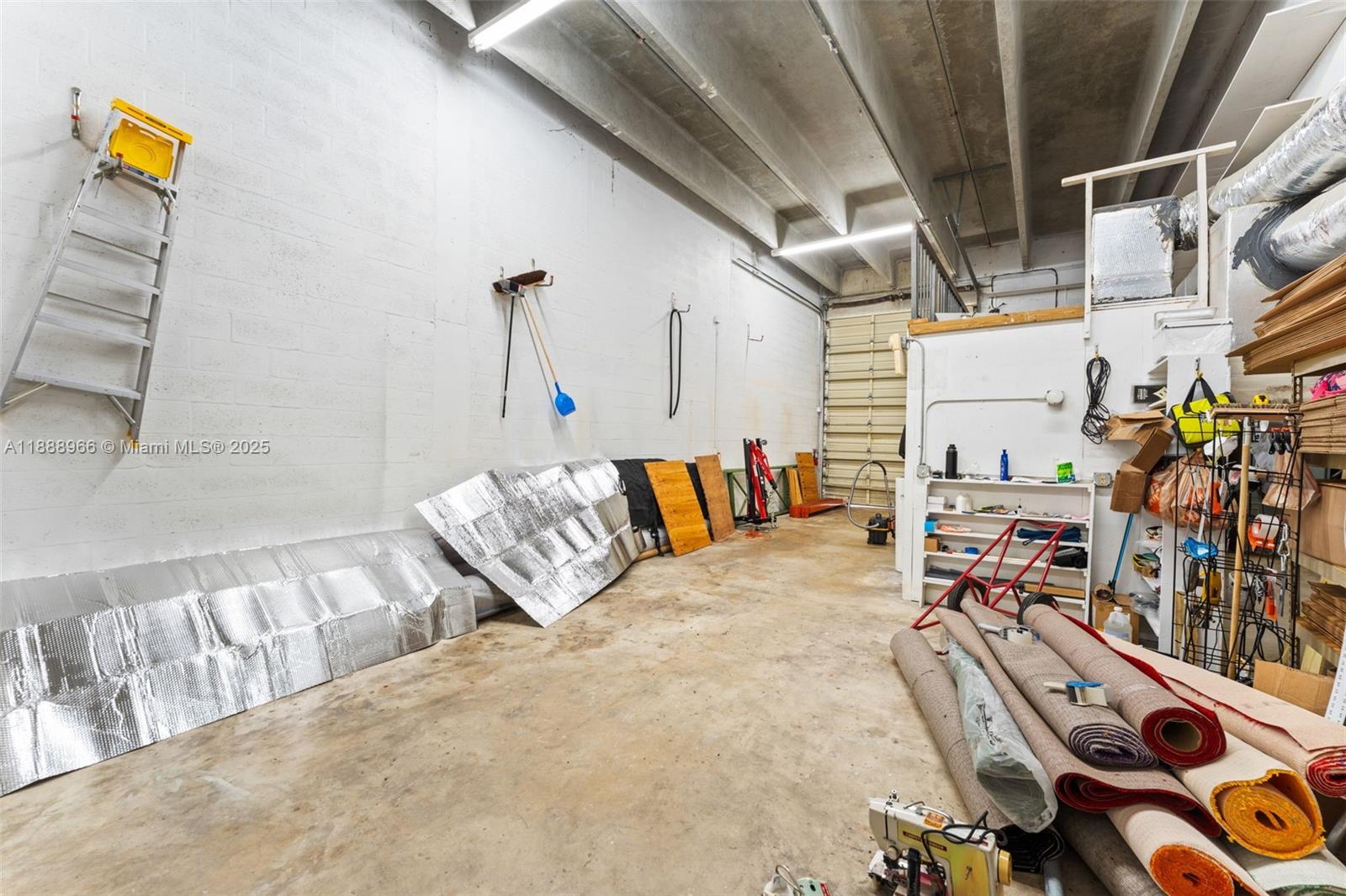 13828  /   sq. ft. $ 2025-10-02 0 Photo