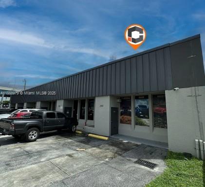 2441  /   sq. ft. $ 2025-10-02 0 Photo