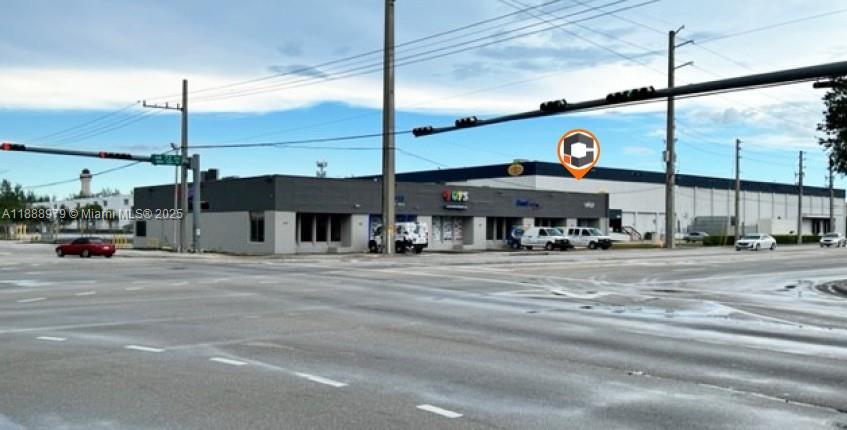 2441  /   sq. ft. $ 2025-10-02 0 Photo