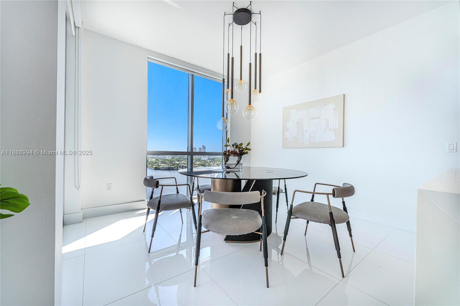 Photo of 17111 Biscayne Blvd  #2109, North Miami Beach, Florida, 33160 -