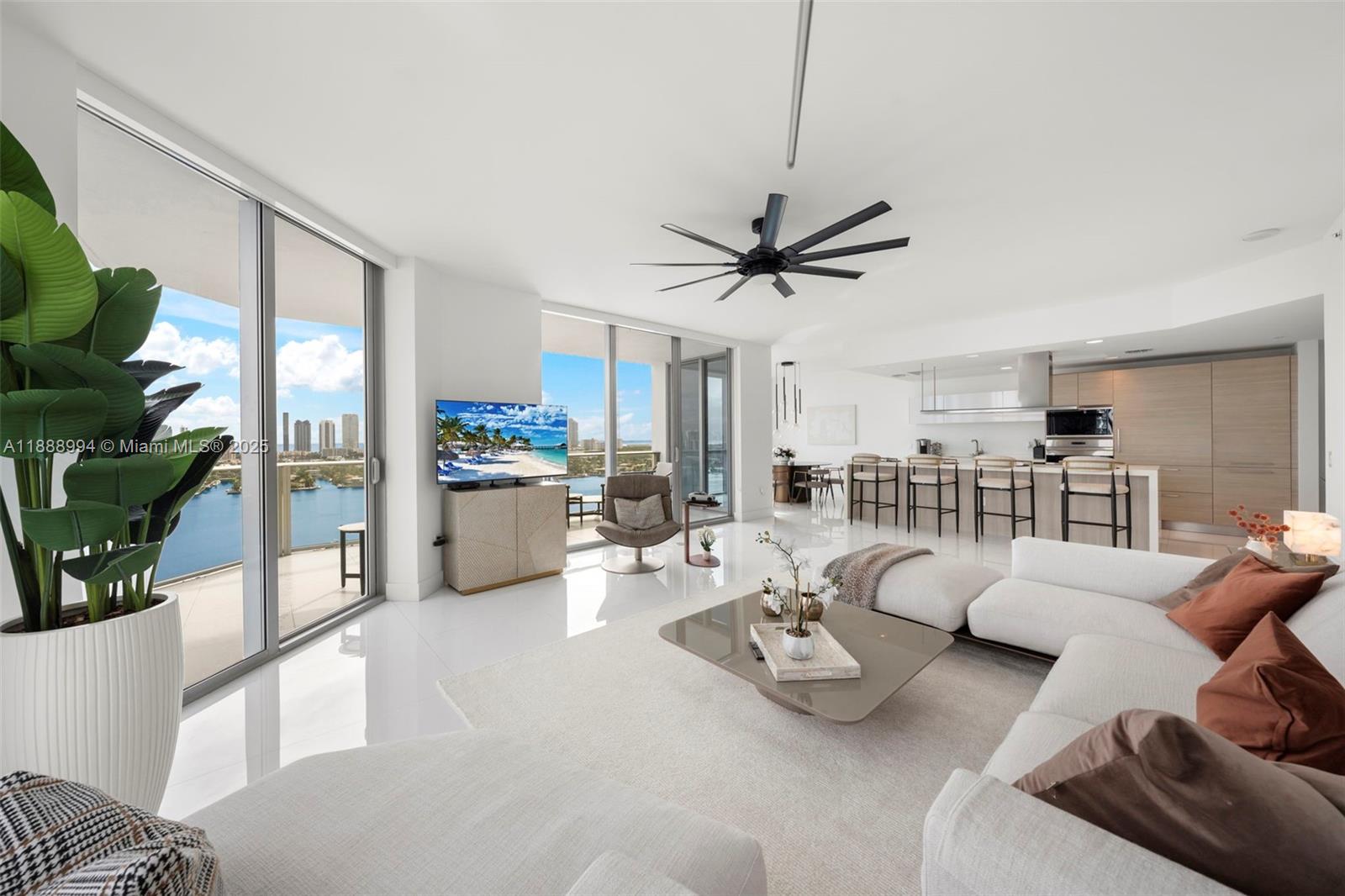 Photo of 17111 Biscayne Blvd  #2109, North Miami Beach, Florida, 33160 -