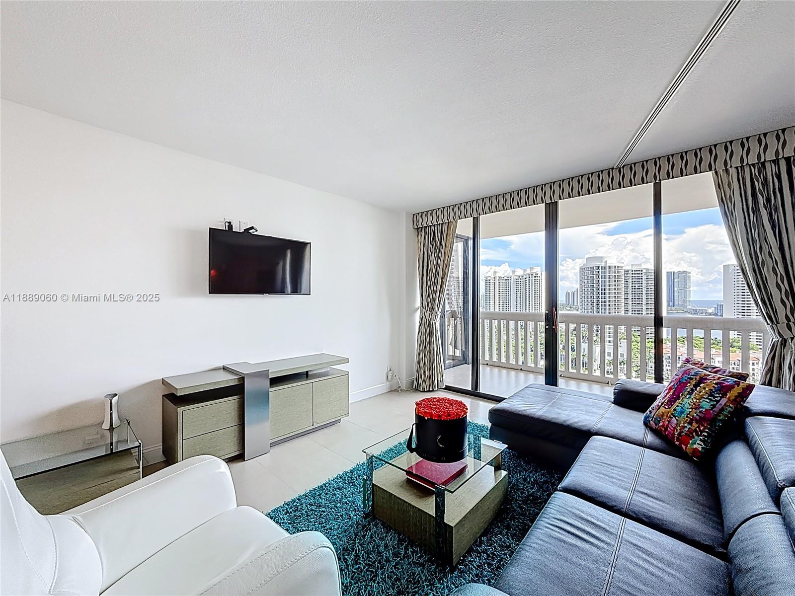 2208 2 / 2 1230 sq. ft. $ 2025-10-02 0 foto