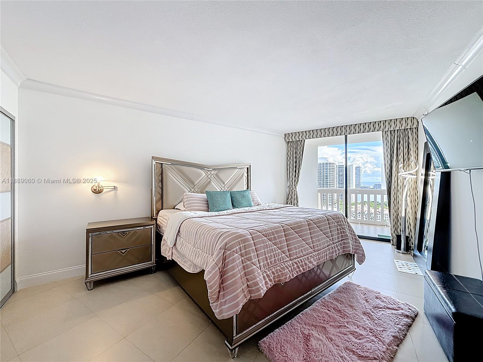 2208 2 / 2 1230 sq. ft. $ 2025-10-02 0 foto