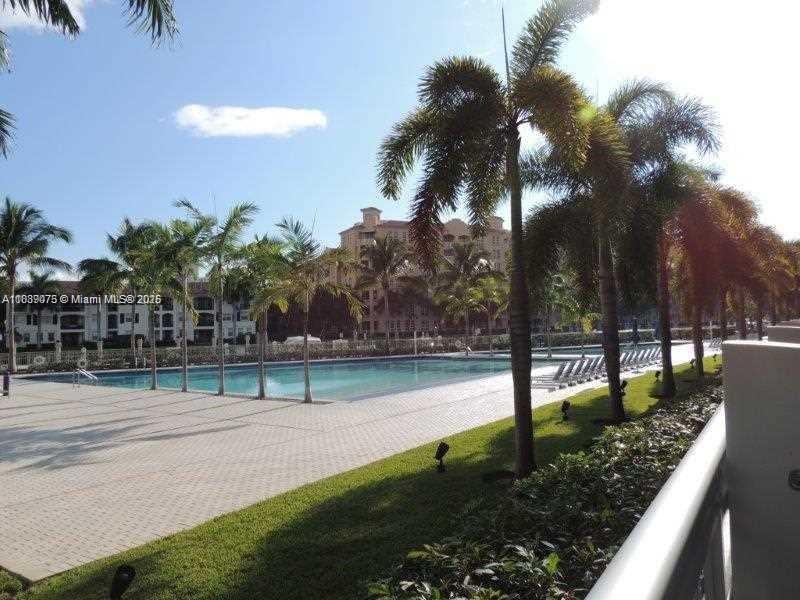 Photo of 2950 188th St  #309, Aventura, Florida, 33180 - 