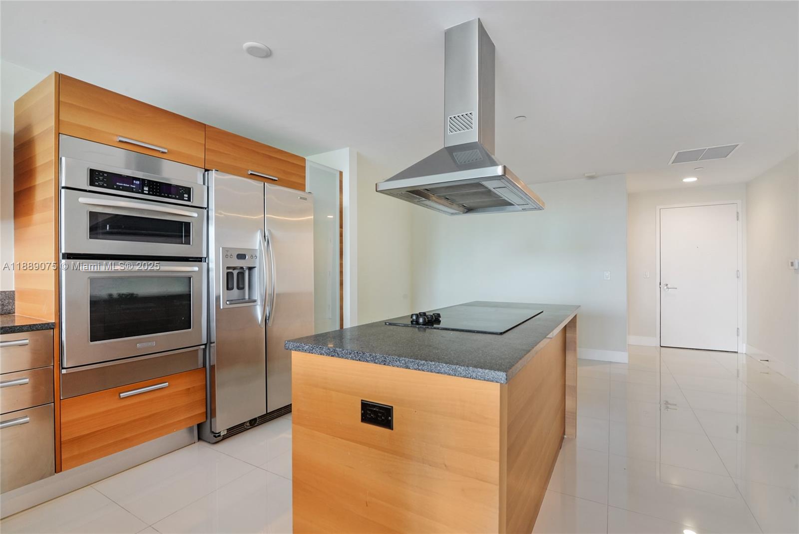 Photo of 2950 188th St  #309, Aventura, Florida, 33180 - 