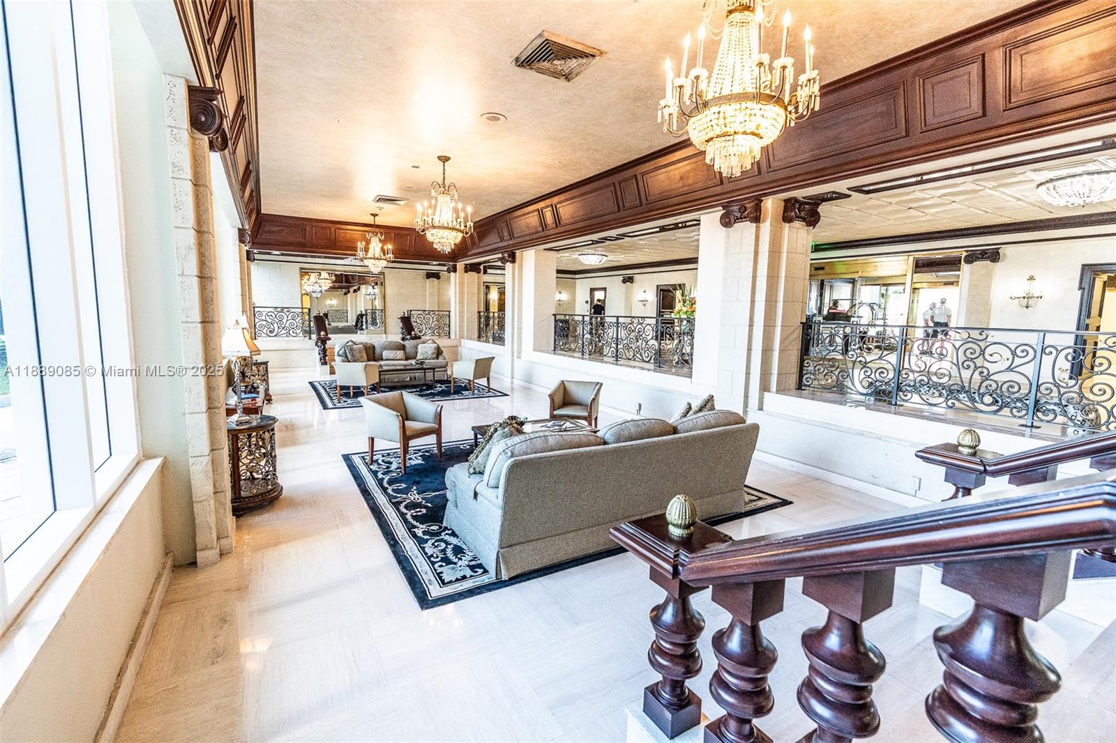 Photo of 2030 Ocean Dr  #1127, Hallandale Beach, Florida, 33009 - 