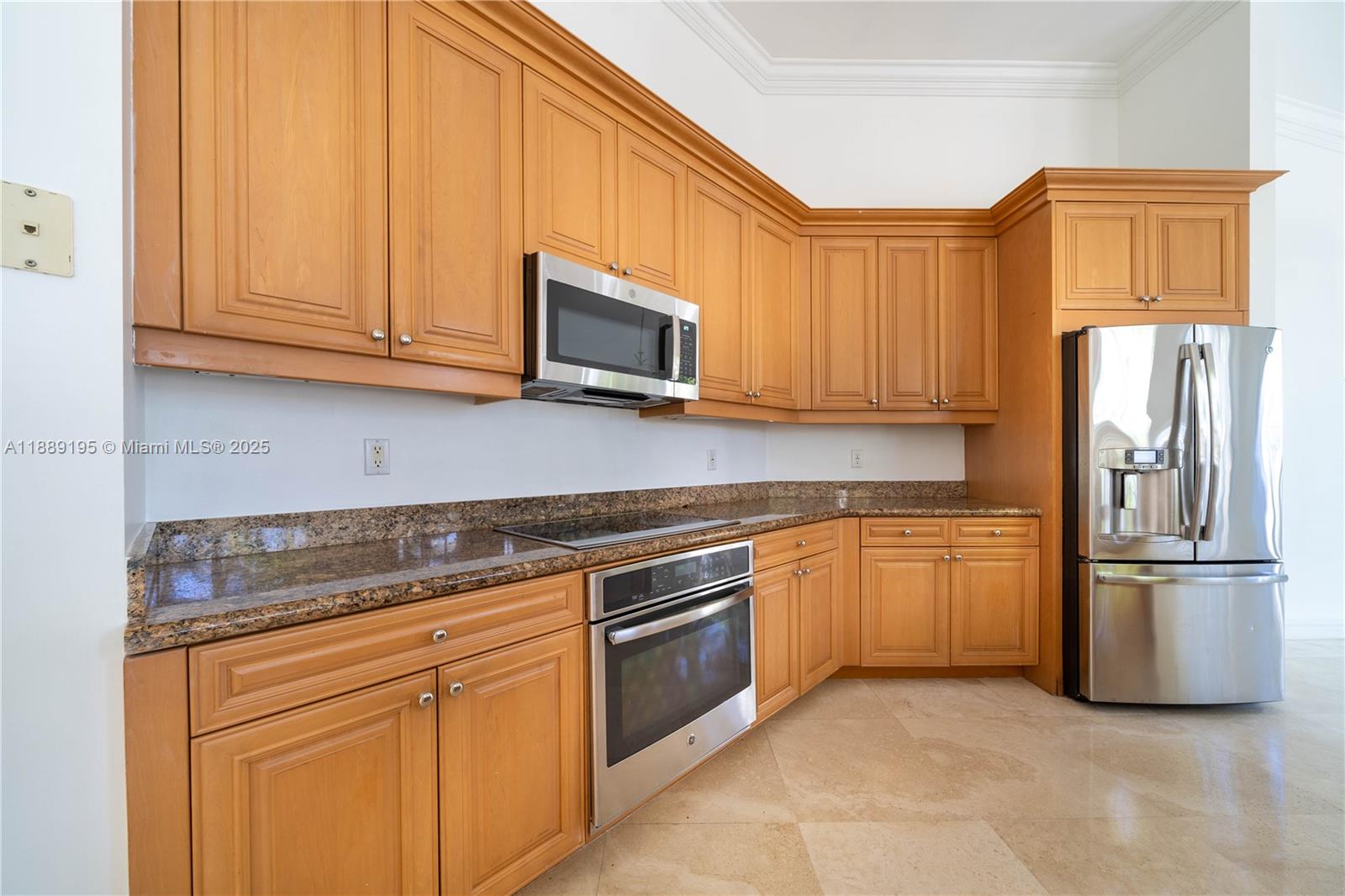 Photo of 3975 194th Trl  (3975), Sunny Isles Beach, Florida, 33160 - 