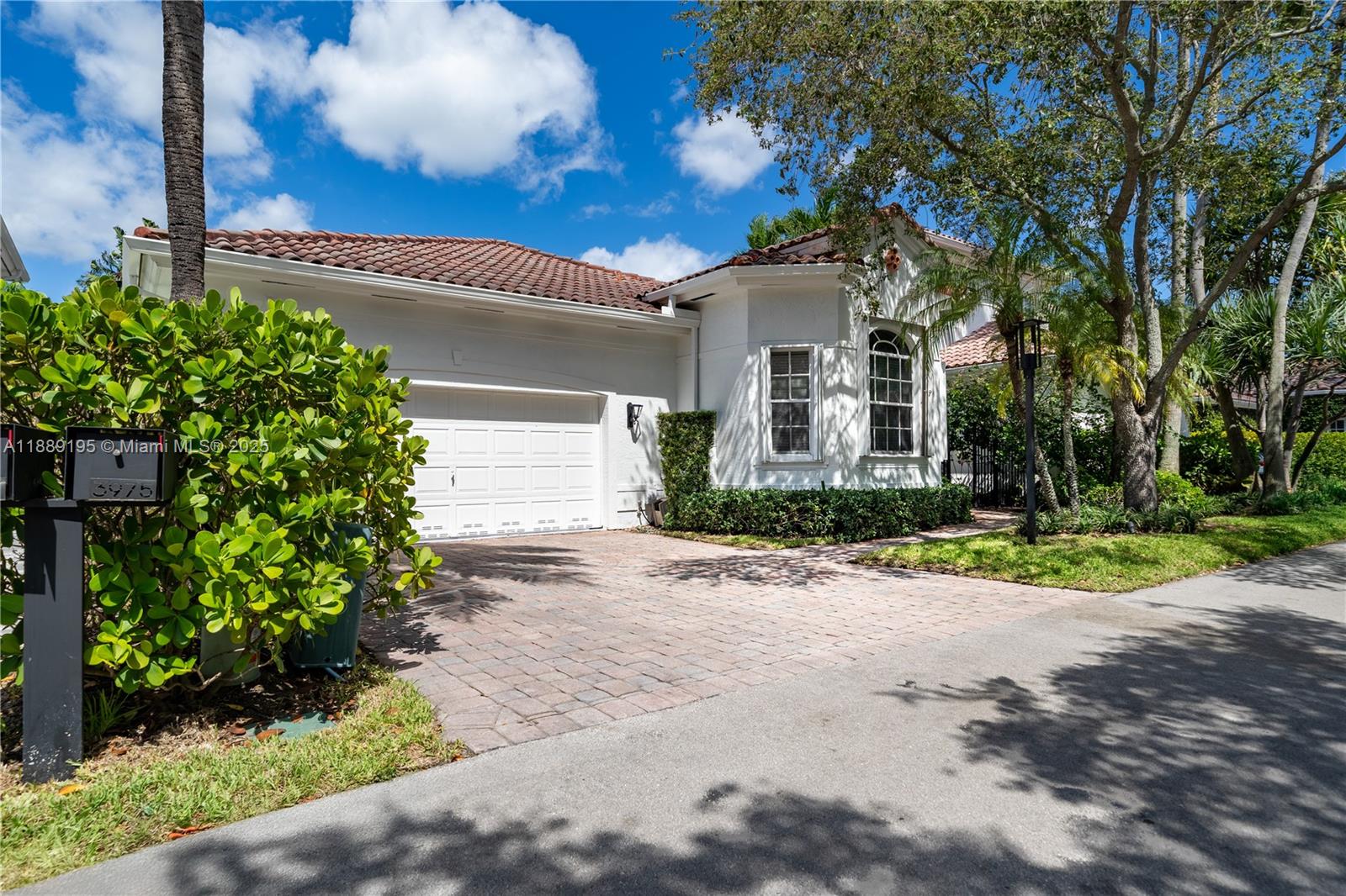 Photo of 3975 194th Trl  (3975), Sunny Isles Beach, Florida, 33160 - 