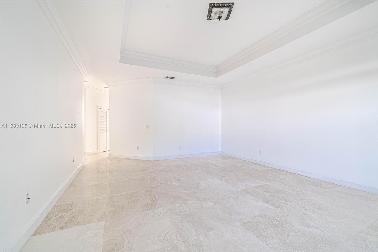 Photo of 3975 194th Trl  (3975), Sunny Isles Beach, Florida, 33160 - 