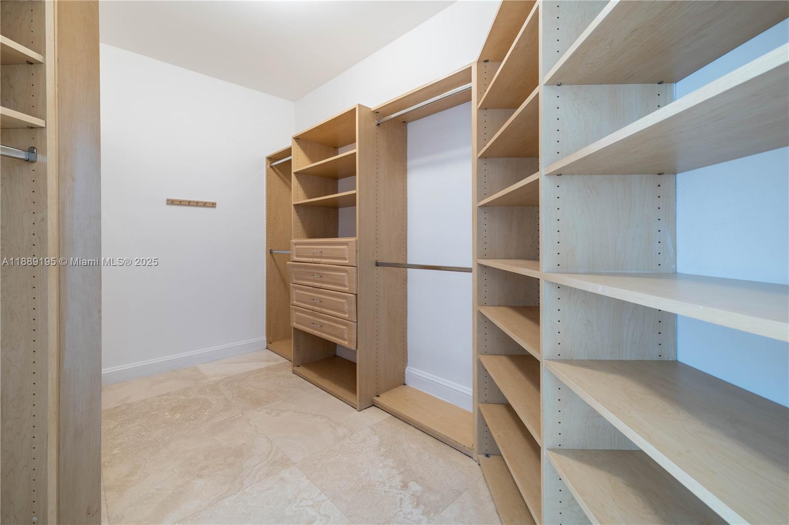 Photo of 3975 194th Trl  (3975), Sunny Isles Beach, Florida, 33160 - 