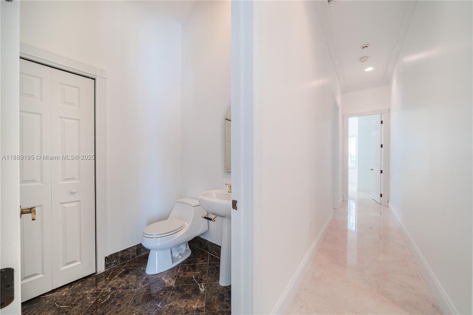 Photo of 3975 194th Trl  (3975), Sunny Isles Beach, Florida, 33160 - 